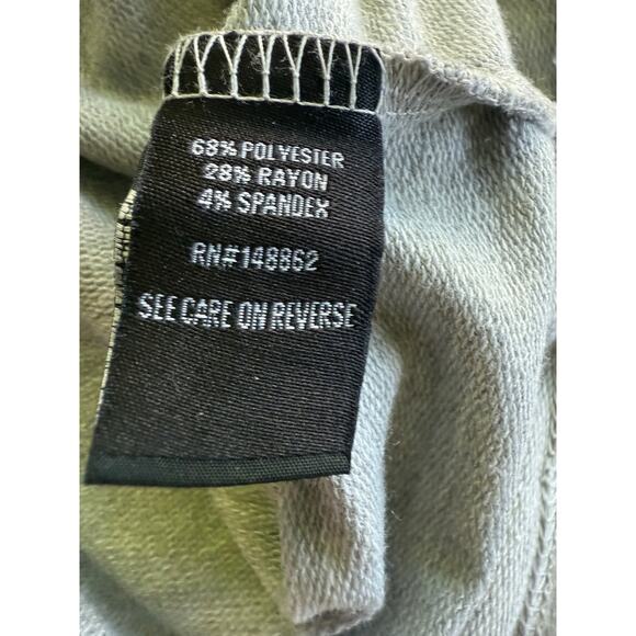 Torrid Grey Gray Foil Sweatshirt Off Shoulder Neck Plus Size‎ 2 (2XL) - Picture 5 of 11